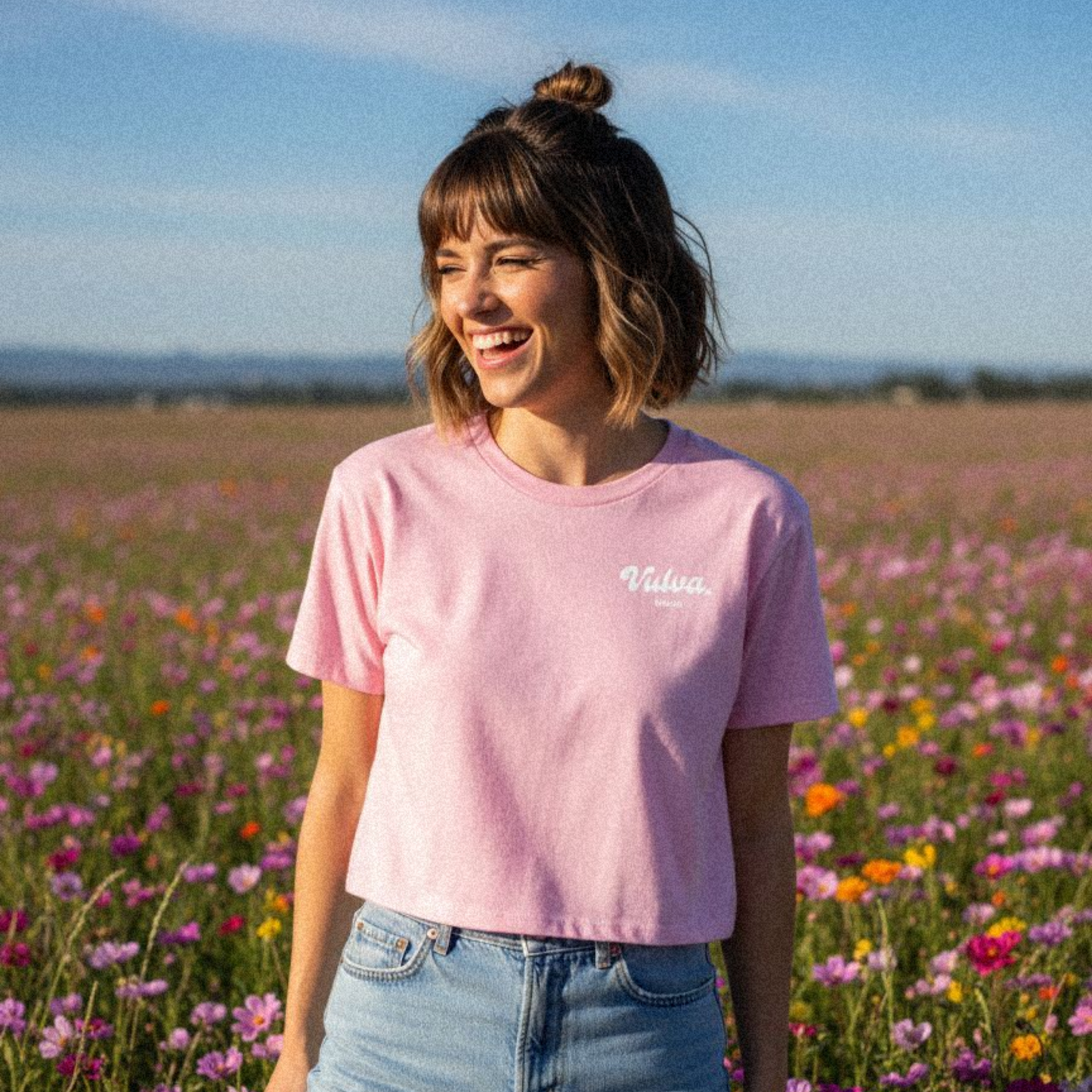 Vulva Hihihi - Basic Shirt